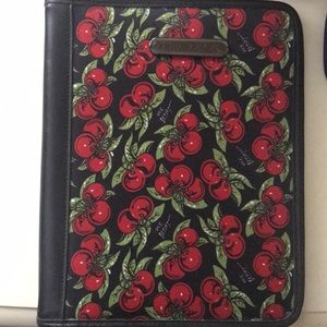 Betsey Johnson Ipad Case w/ zipper enclosure
